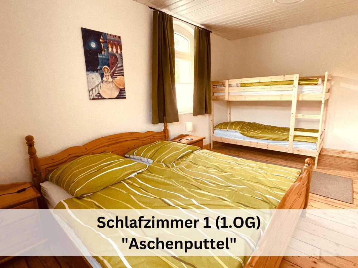 Ferienhaus Grimme - 350M2, 18 Betten - Mit Indoorspielplatz, Pool, Grosser Terrasse, Grill, Sauna, Kicker, Dart, Uvm - Ideal Fuer Familien Schmallenberg Exterior foto